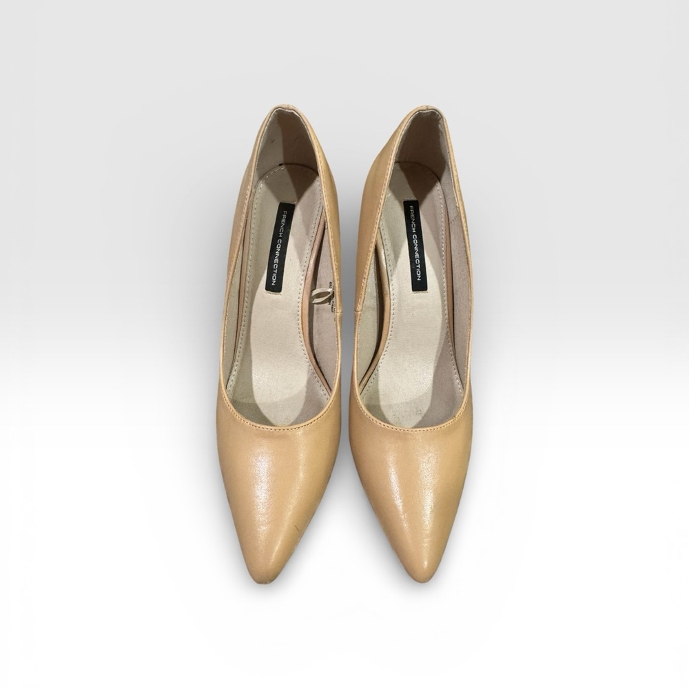 French Connection “Sierra” Tan Heels Vegan Leather size 9
